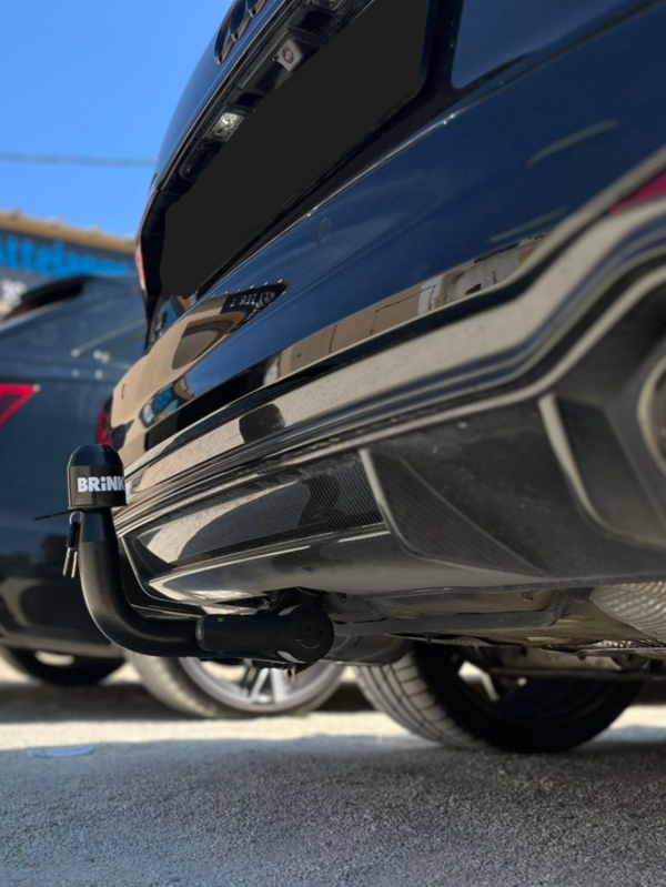 Pose d’attelage sur véhicules sportifs Audi (RS3, RSQ3…) : performance et utilité réunies à Fréjus