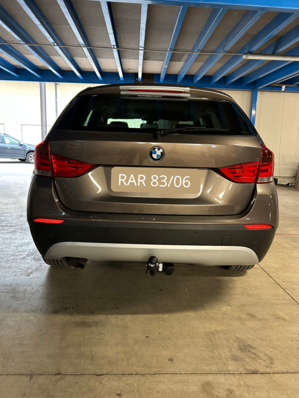 Pose d’attelage sur BMW X1 – Élégance, discrétion et efficacité