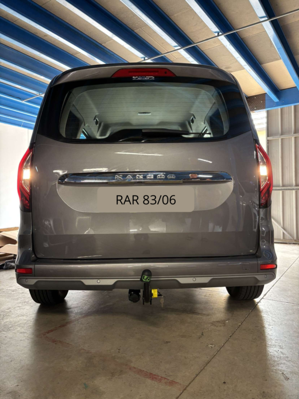 Fourniture et pose d’un attelage sur le nouveau Renault Kangoo