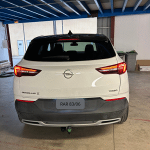Pose d’attelage Opel Grandland X à Fréjus – Var & Alpes-Maritimes