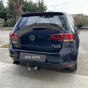 Pose d'attelage sur Volkswagen Golf à Fréjus