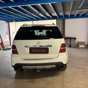 Pose d'attelage Mercedes ML dans le Var et les Alpes-Maritimes : équipez votre SUV avec un attelage haut de gamme